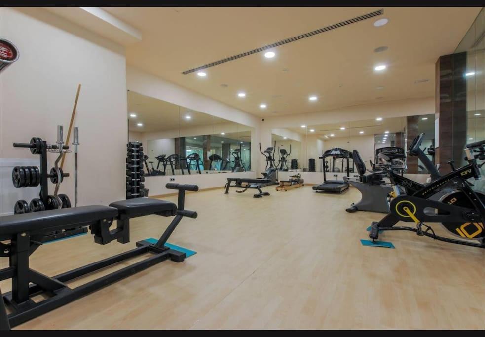 Luxurious 2 Bedroom Apartment With Spa Facilities 贝纳阿维斯 外观 照片