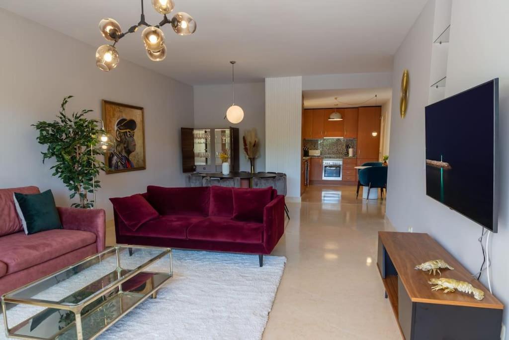 Luxurious 2 Bedroom Apartment With Spa Facilities 贝纳阿维斯 外观 照片